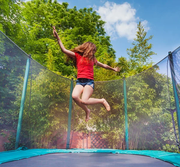 Portrait Active Teenage Girl Jumping Trampoline Safety Net Outdoors — Stock Photo, Image