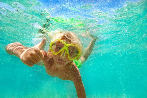 Portrait Teenage Boy Wearing Snorkel Mask Swimming Underwater Sea Giving — Stock Photo, Image