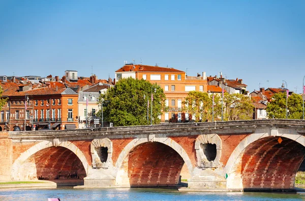 Pont Neuf Sklepiony Most Przez Rzekę Garonna Toulouse Francja — Zdjęcie stockowe