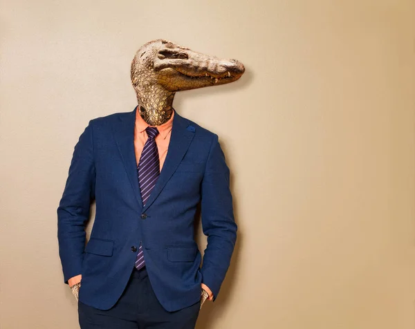 Homme Alligator Costume Bureau Chemise Concept Dangereux Homme Affaires Techniques — Photo