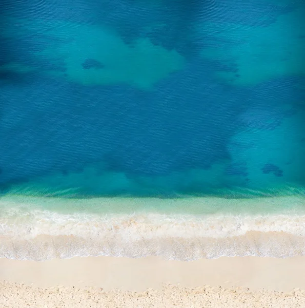 Zeeblauw Water Het Strand Van Boven Schoon Beeld Met Kopieer — Stockfoto