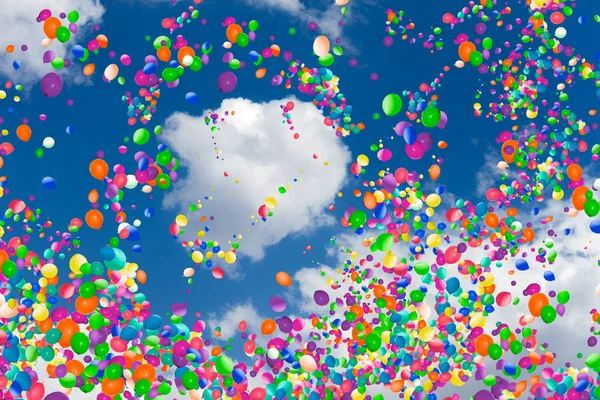 Nuvem Céu Com Muitos Balões Coloridos Voando Conceito Celebração Festiva — Fotografia de Stock