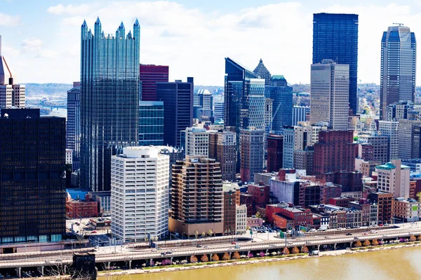 Pittsburgh Downton Skyline Blick Über Den Fluss Monongahela Pennsylvania Usa — Stockfoto