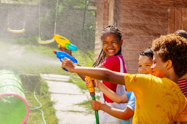 Laughing Smiling Strong Facial Expression Little Girl Play Water Gun — Stock Photo, Image