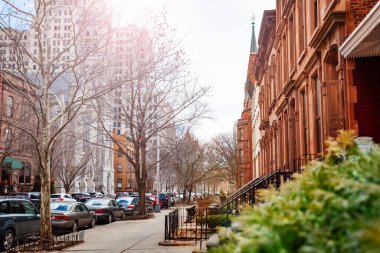 Emmanuel Baptist Kilisesi yakınlarındaki Albany 'de devlet caddesi, New York, ABD