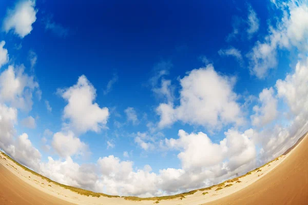 Cloudscape Praia Areia Califórnia Vista Ampla Olho Peixe Tiro — Fotografia de Stock