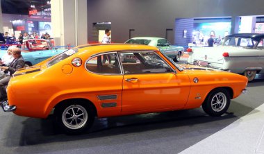 Kuala Lumpur, Malezya-Aralık 1,2018: Ford Capri 1968 1986, Kuala Lumpur Uluslararası Otomobil Fuarı Fuar süresince görüntülenen arasında Ford Motor Company tarafından inşa fastback darbe olduğunu.