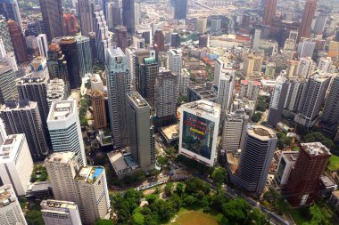 Kuala Lumpur, Malezya - 22 Aralık 2018: Jalan Raja Chulan, Kuala Lumpur 'daki Ambank Grup binası. Ambank, Malezya 'nın en büyük beşinci bankacılık grubudur..
