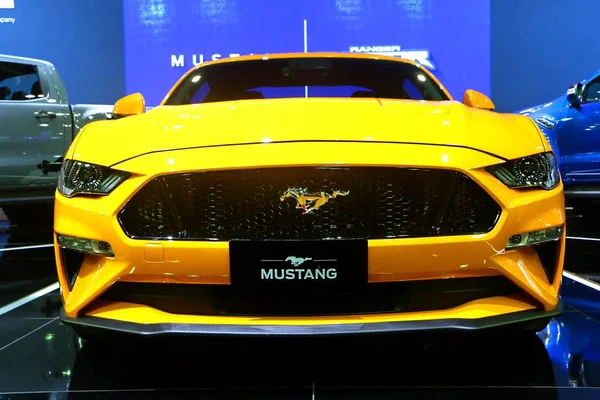 Kuala Lumpur Malaysia December 2018 Yellow Ford Mustang Bullitt Displayed — Stock Photo, Image