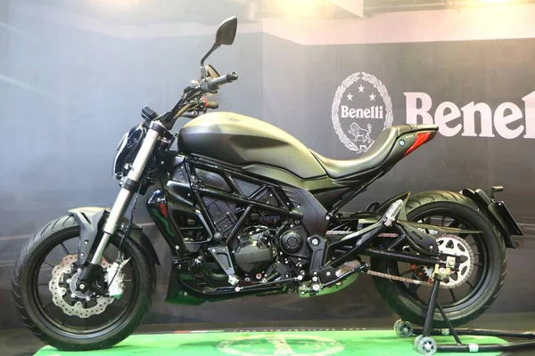 Kuala Lumpur Malásia Dezembro 2018 Motocicleta Benelli 502C Exibida Durante — Fotografia de Stock
