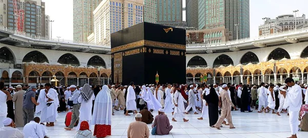 Dünyanın Her Yerinden Gelen Makkah Suudi Arabistan Şubat 2017 Muslim — Stok fotoğraf