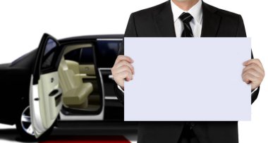 Limuzin şoförü yolcu bekliyor.