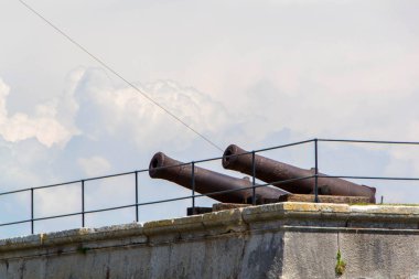 Kalenin Pula, Hırvatistan'dan eski toplar