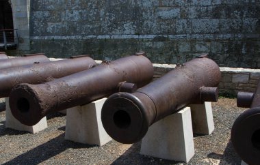 Kalenin Pula, Hırvatistan'dan eski toplar