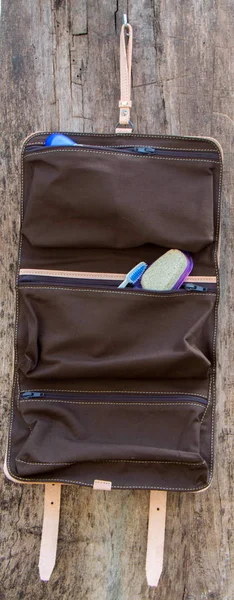 Kit Dopp Enrollable Cuero Para Viajar Unisex Para Mujeres Hombre —  Fotos de Stock