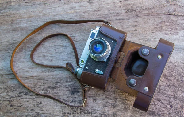 Παλιά Φωτογραφική Μηχανή Φωτογραφιών Απομονώνονται Ξύλινο Πλαίσιο Κοντινό Πλάνο — Φωτογραφία Αρχείου