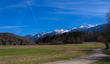 Alp Dağ doruklarına