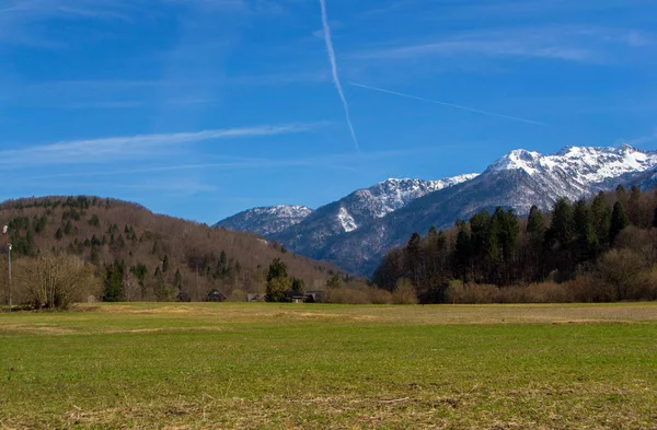 Berggipfel der Alpen — Stockfoto