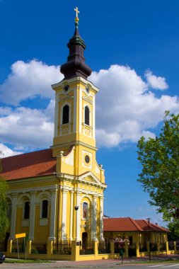 Köydeki Ortodoks Kilisesi