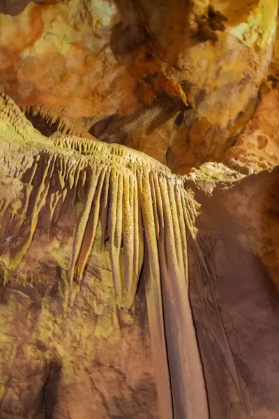 Grotte Est Estimée Millions Années Symbole Grotte Est Stalagmite Massif — Photo