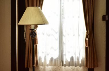   Bir mavi gökyüzü ve o was para cezası açık güneş pili panel                             