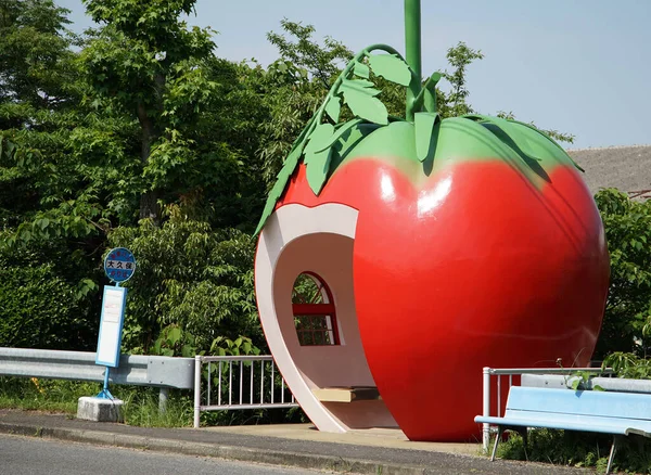 Parada Autobús Forma Del Tomate Japón — Foto de Stock