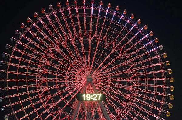 Grande Roue Des Illuminations Rouges Parc Attractions Nocturne — Photo