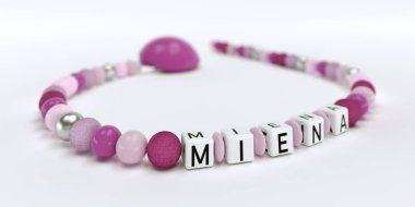 Adı Miena olan kızlar için pembe emzik Zinciri