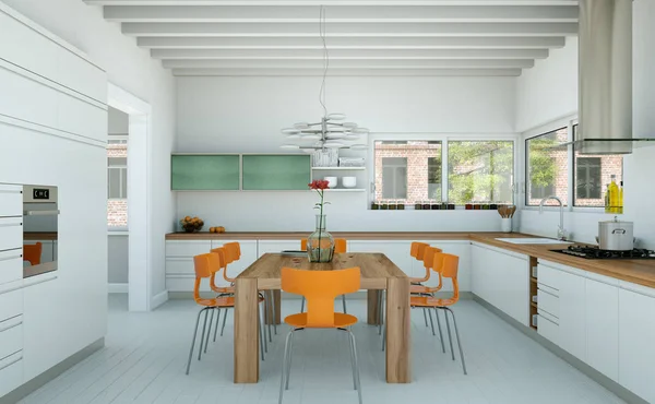 Cucina moderna bianca in una casa con sedie arancioni e tavolo in legno — Foto Stock