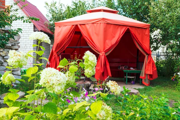 Cozy Tent Gazebo Summer Cottage Flowers — Stock Photo, Image