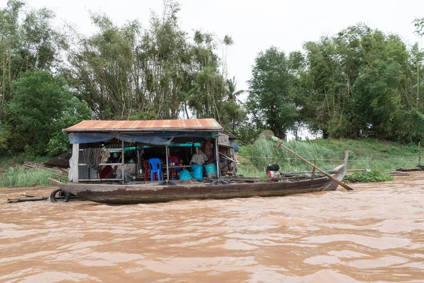 Kambodża Pływająca Wioska Wietnamskich Rybaków — Zdjęcie stockowe