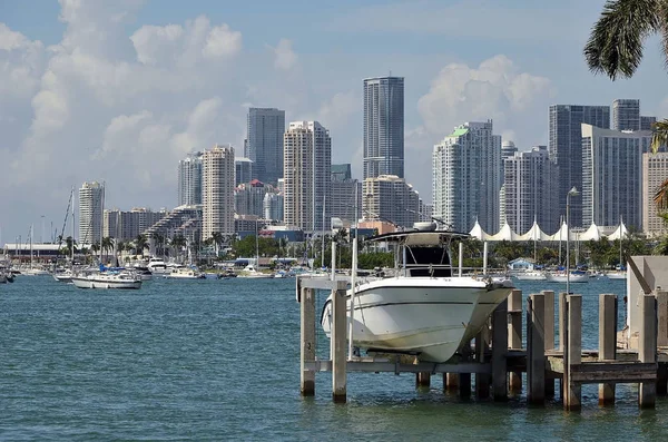 Florida Intra Coastal Yolu Intra Kıyı Miami Yüksek Bina Manzarası — Stok fotoğraf