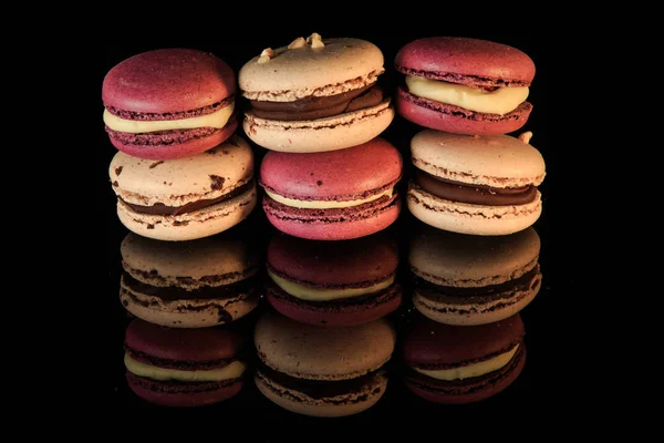 Set Beige Purple Macaroons Sweet Filling Served Black Mirror Background — Stock Photo, Image