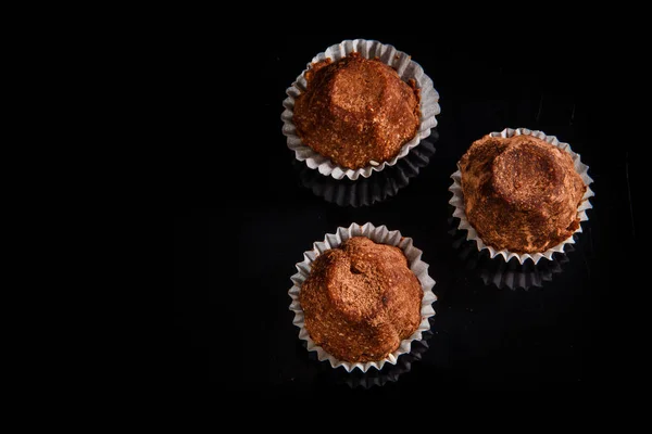 Top view three healthy useful organic handmade chocolate candies — Stock Photo, Image