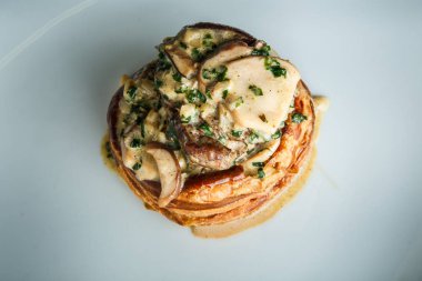 mantar ile üst görünümü closeup tavuk julienne