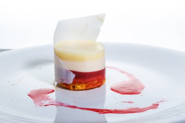 orijinal dekore meyve ve krem mus tatlı