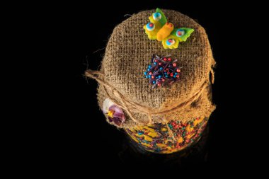 renkli tatlı tepesi ile üst görünümü closeup cam kavanoz