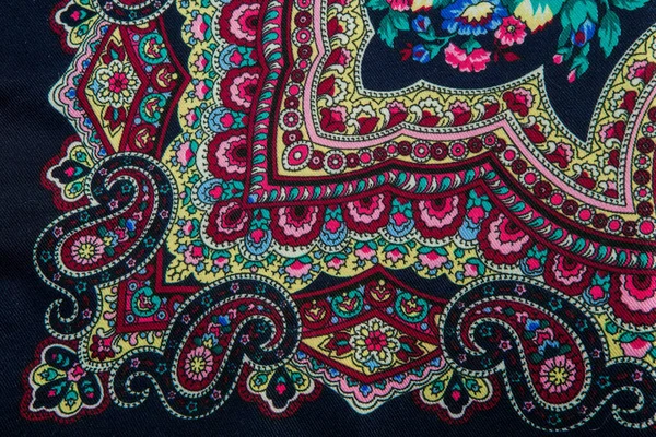 Οριζόντια Κάτοψη Closeup Μέρος Της Floral Και Paisley Μοτίβο Σκούρο — Φωτογραφία Αρχείου