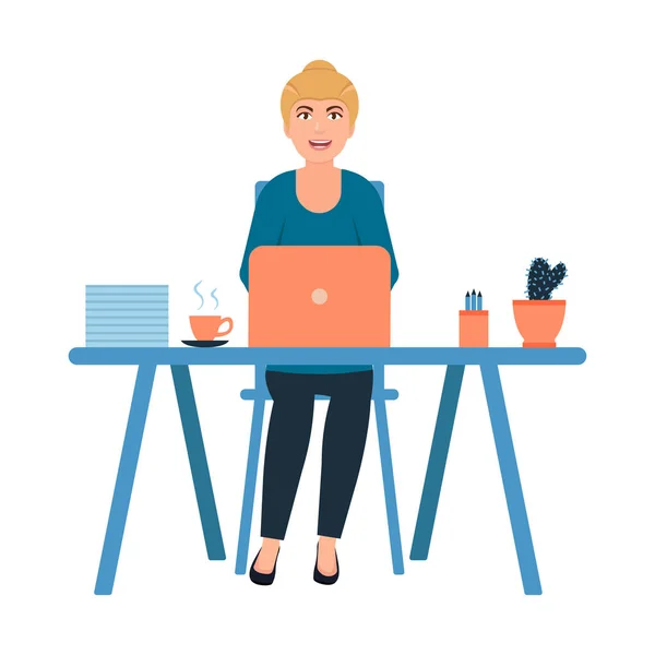 Een jong meisje zit op de werkplek, gelukkige vrouw werkt in Office, een zakenvrouw werkt achter de laptop, karakter in cartoon stijl, freelancer vector illustratie geïsoleerd op witte achtergrond — Stockvector