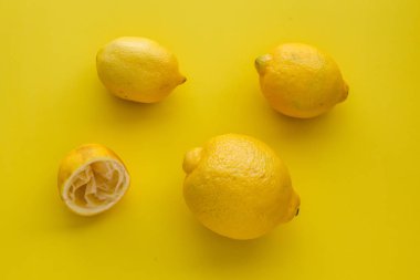 Limon sarı tablosundaki en iyi görünüm için hazır