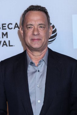 NEW YORK, NY - 20 Nisan 2016: Aktör Tom Hanks, 2016 Tribeca Film Festivali sırasında BMCC Tribeca Sahne Sanatları Merkezi 'ndeki John Zuccotti Tiyatrosu' nda Kral 'ın Dünya Galası' na katıldı