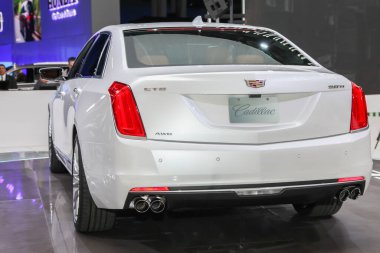 NEW YORK - 1 Nisan 2015 'te New York Uluslararası Otomobil Fuarı' nda Cadillac CT 6 numaralı sergisi, 3-12 Nisan 2015 tarihleri arasında New York, New York, New York 'ta devam etmektedir..