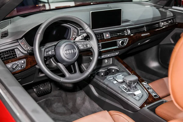New York April Audi Quattro Показана Нью Йоркському Міжнародному Автосалоні — стокове фото