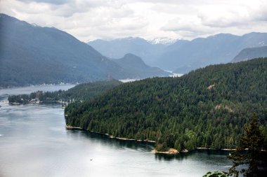 Burnaby yeşil dağ, Vancouver Bc Island view, Kanada için görünümden
