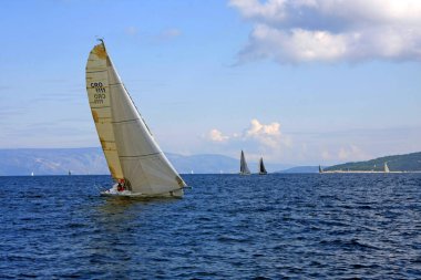 Split, Vis, Hırvatistan - 17 Ekim 2010: Split yelkenlileri - Vis