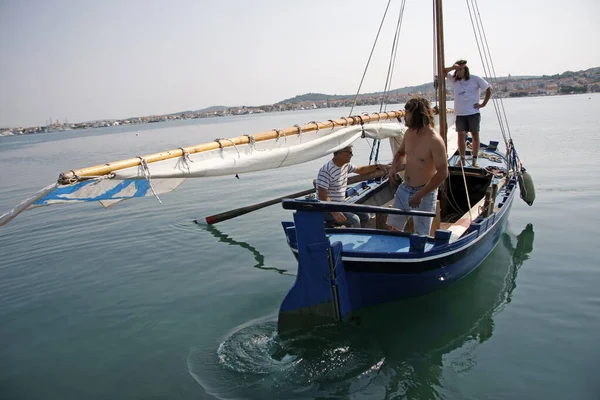 Murter Croatia September 2009 Crew Prepares Latin Sail Regatta — Stock Photo, Image