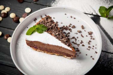 Kara Orman el yapımı kek