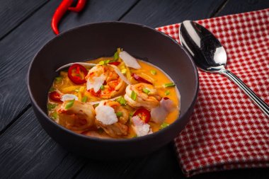 tom yam yerli el yapımı