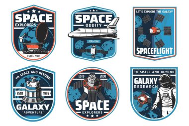 Uzay keşfi, uzay gemisi ve astronot ile izole edilmiş ikonlar. Vektör roket, galaksi gezegeni, uzay giysisi ve miğferi olan uydu ve uzay adamı, mekik, Dünya ve Ay, yıldız, meteor ve ay gezgini.
