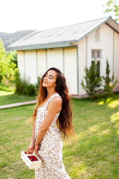 Beautiful Girl Long Hair Enjoying Summer Day Country House Eats — Stock Photo, Image